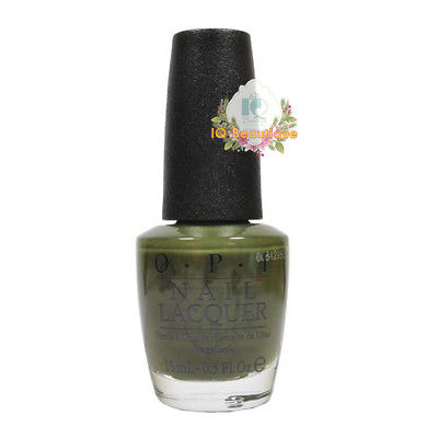 OPI Nail Lacquer - Suzi - The First Lady of Nails