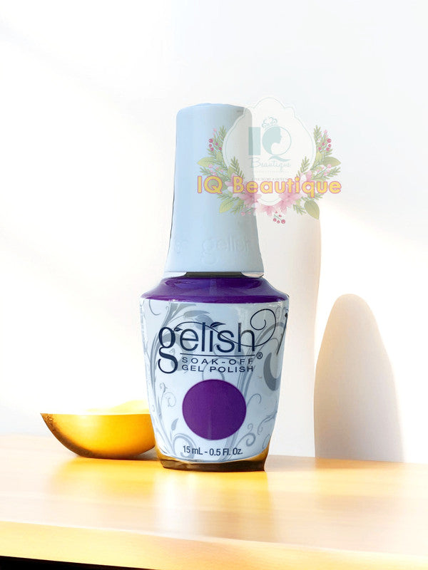 harmony-gelish-gel-polish-527-very-berry-clean